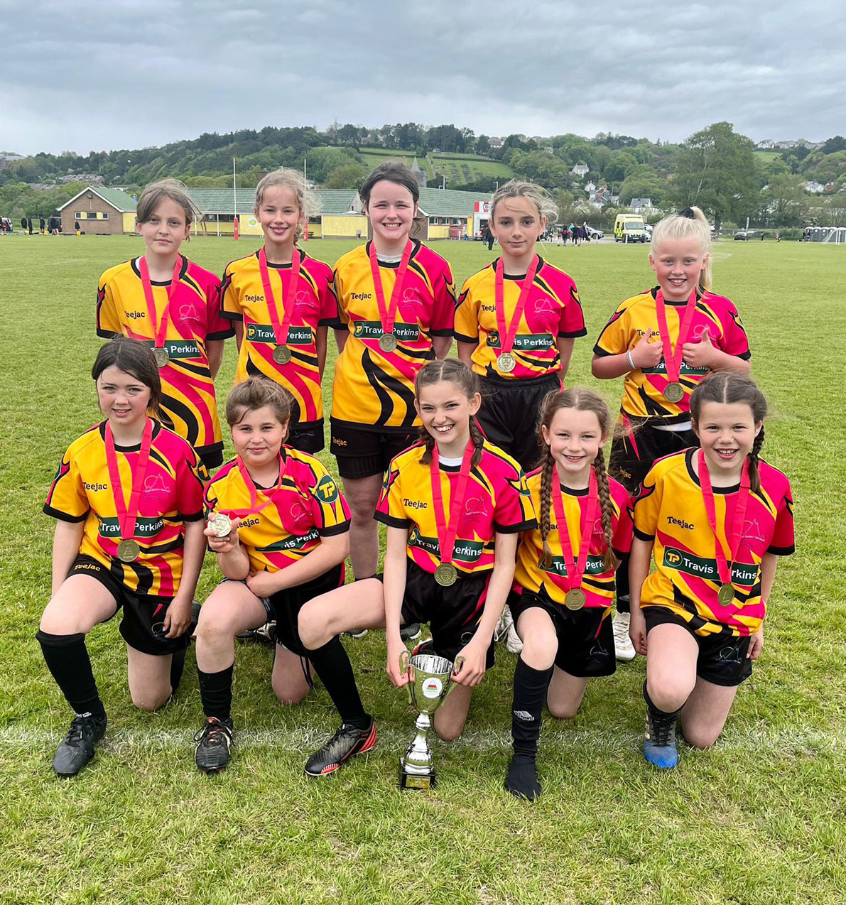 Berwyn Beer Fest 2024 Catlin Joellen   Ysgol Godrer Berwyn Rugby Winners 240523 